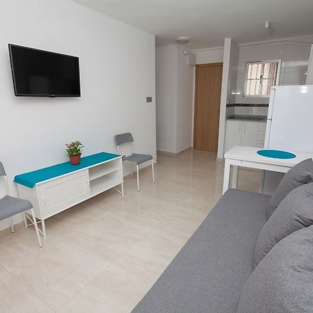 Apartamentos Niza Benidorm Luaran gambar